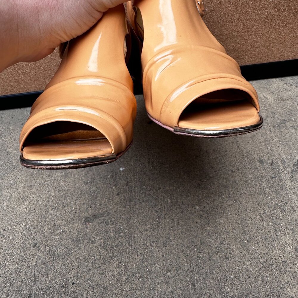Balenciaga Leather Cutout Patent Leather Peach Orange Block Heel Shoe Size 39 - Picture 4 of 12
